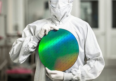 硅谷周報 xAI收購X平臺、安卓走向閉源、DeepSeek成AI新標桿與量子計算服務崛起